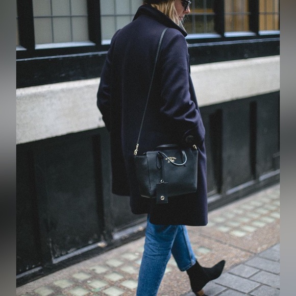 ZARA NAVY BLUE WOOL BLEND DOUBLE BREASTED  COAT BLOGGER FAVOURITE MINIMALIST M - Picture 3 of 16